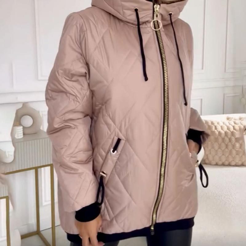 Nereida | Hooded Quilted Puffer Jacket for Women
