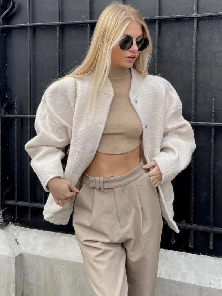 Women's Oversized Bomber Jacket with Round Neck and Pockets