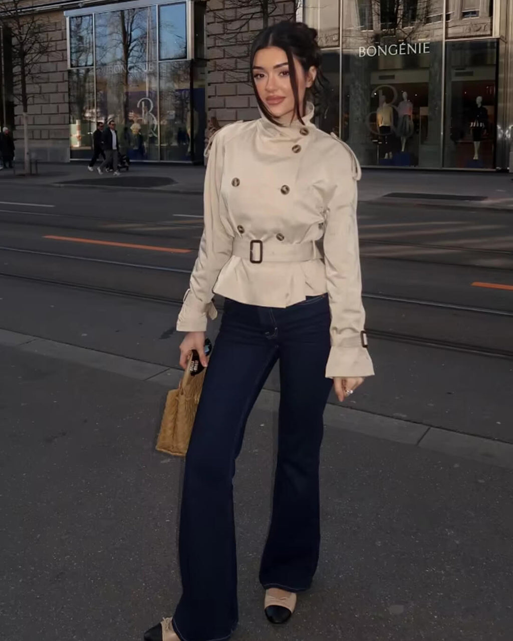 Women's Cropped Trench Coat with Double-Breasted Front
