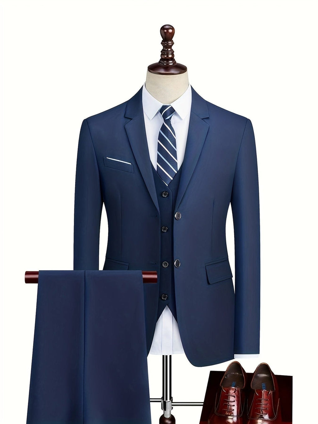 Two-Button Notch Lapel Suit for Men