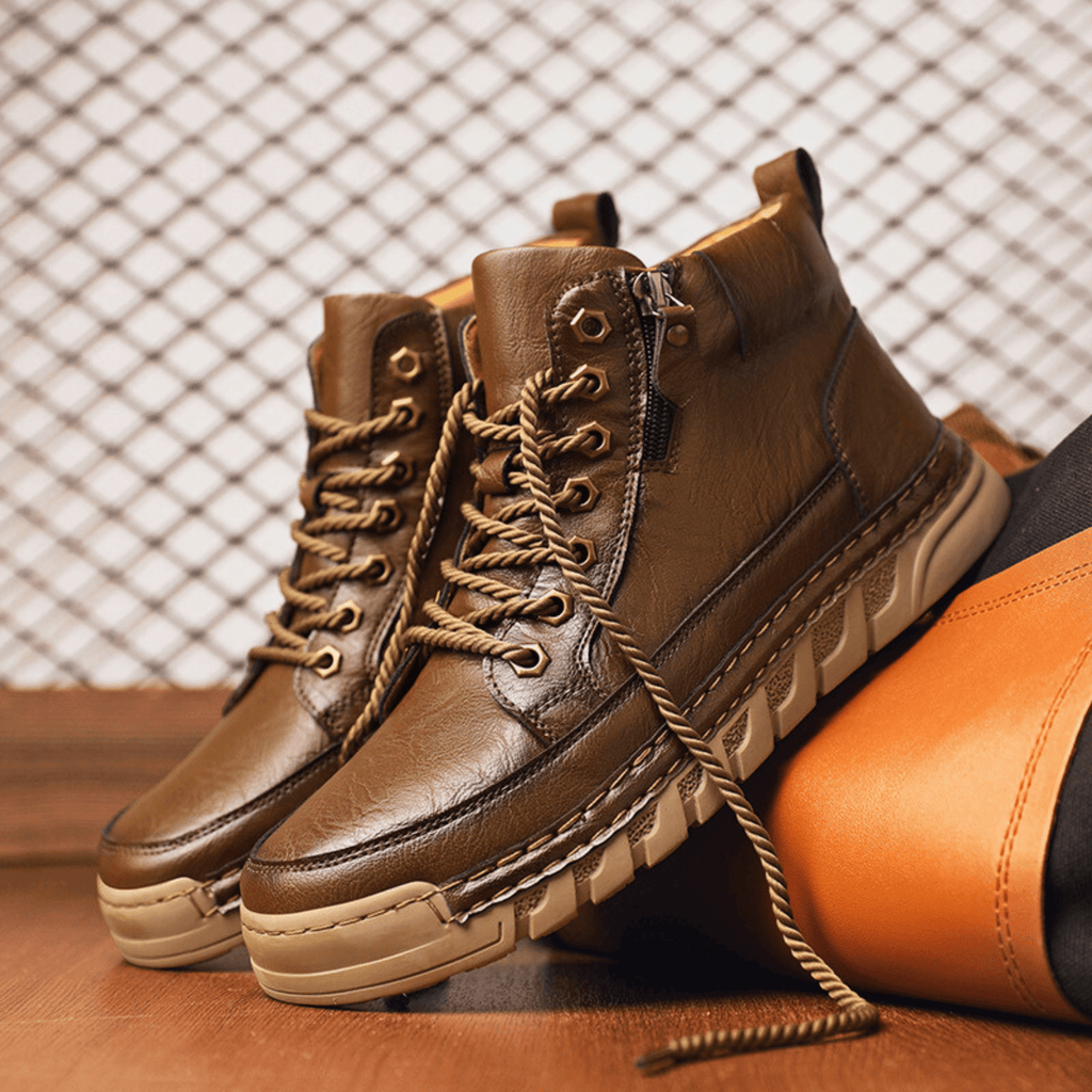 MEN'S LEATHER BOOTS