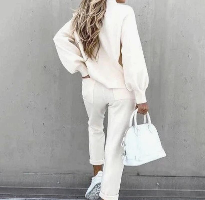 Women's Cozy Two-Piece Tracksuit Outfit Mockneck Jogger Set