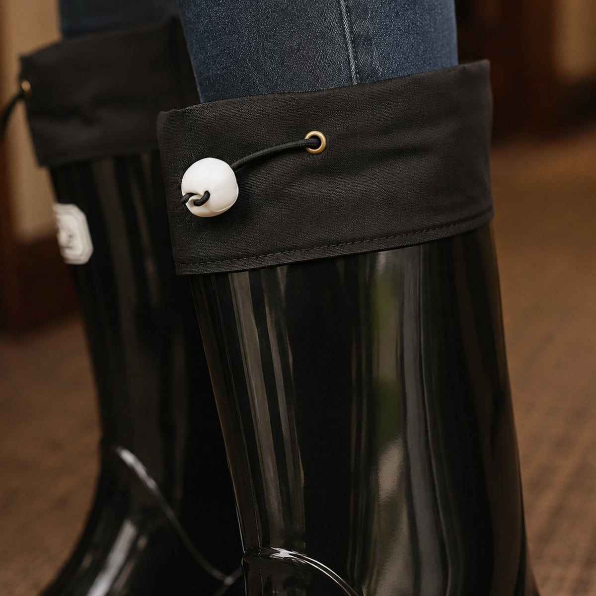 Evelyn | Women's Glossy Rubber Drawstring Knee-High Rain Boots