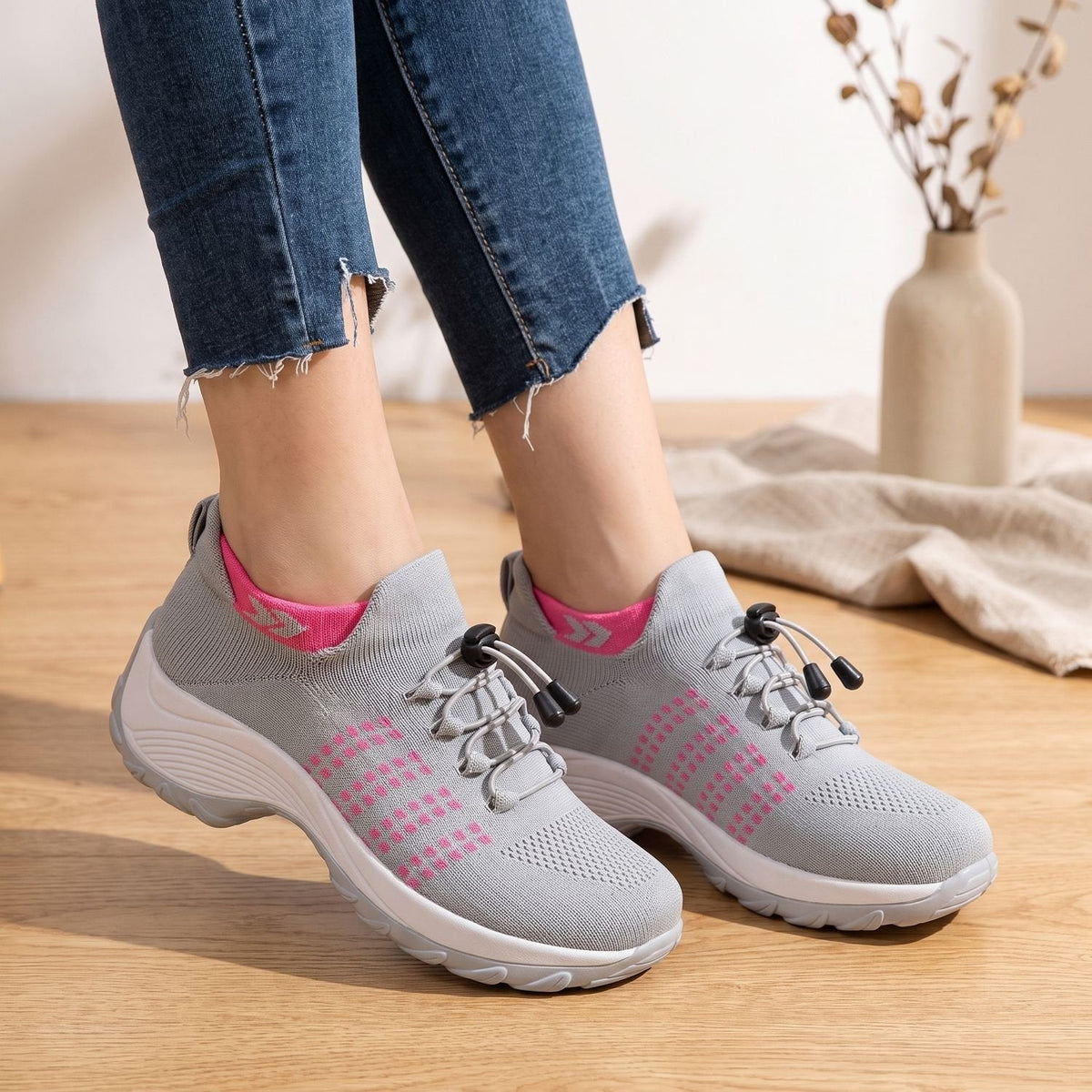 Mia | Women's Orthopedic Knit Platform Lace-Up Sneakers