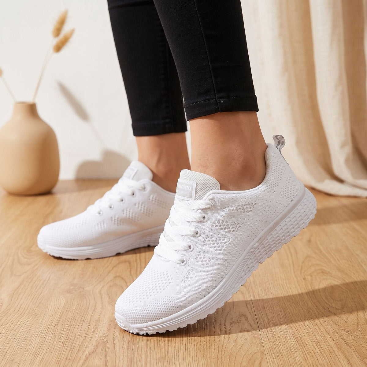 Mia | Women's Orthopedic Lace-Up Breathable Mesh Sneakers
