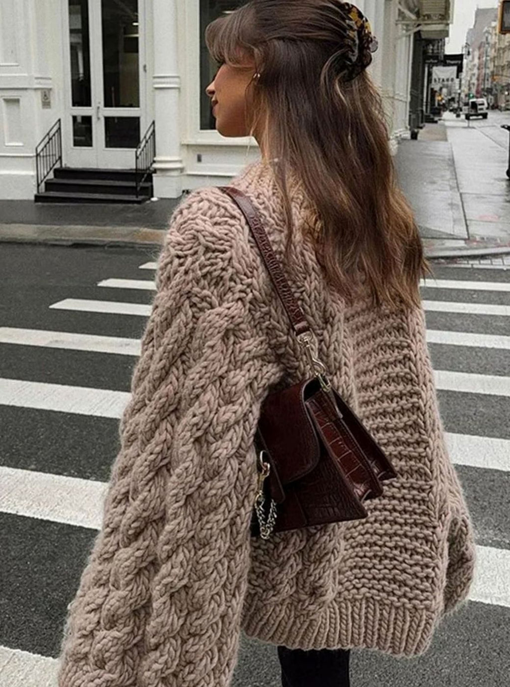 Grace | Women's Oversized Cable-Knit Chunky Crewneck Sweater