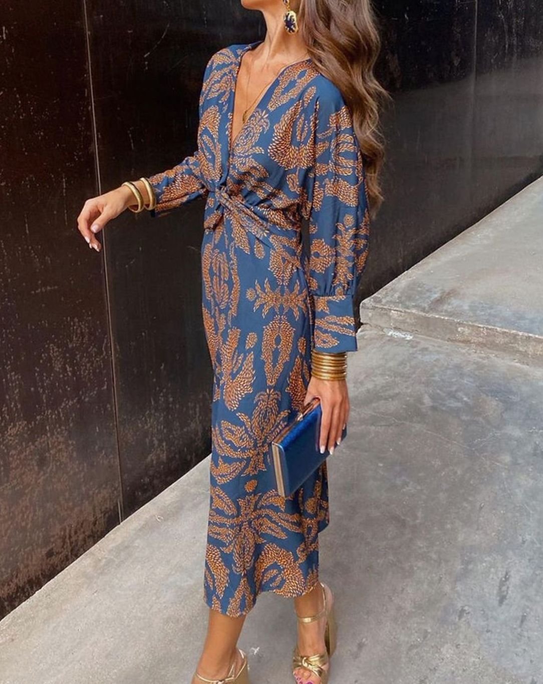 Women's V-Neck Knotted-Waist Printed Long-Sleeve Maxi Dress